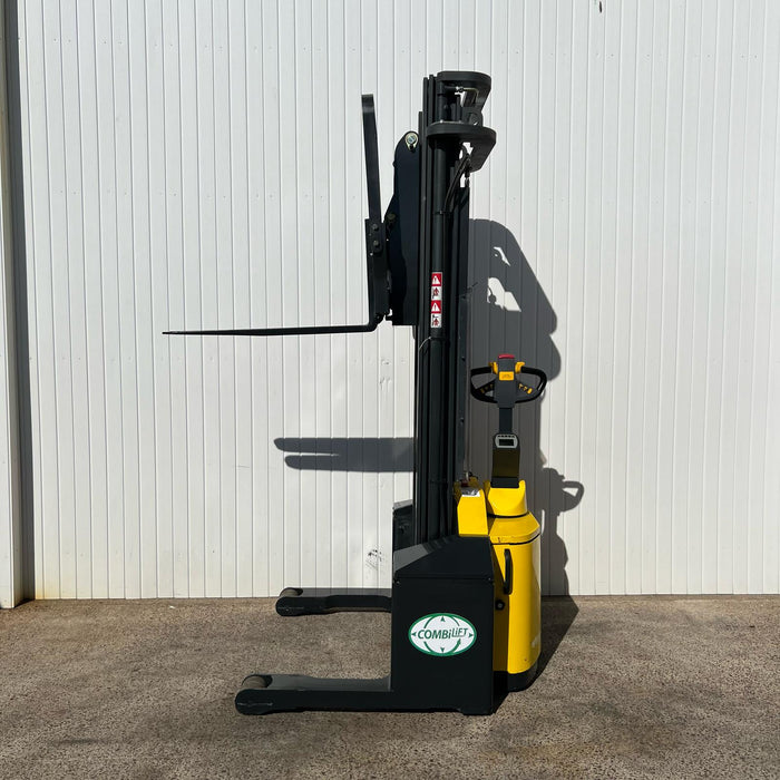Combilift -WR Used Electric Pantograph Carriage Stacker – 4.5m Lift (#WR-2)