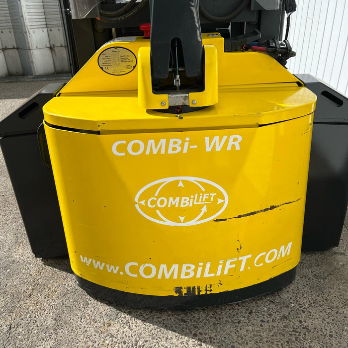 Combilift -WR Used Electric Pantograph Carriage Stacker – 4.5m Lift (#WR-2)